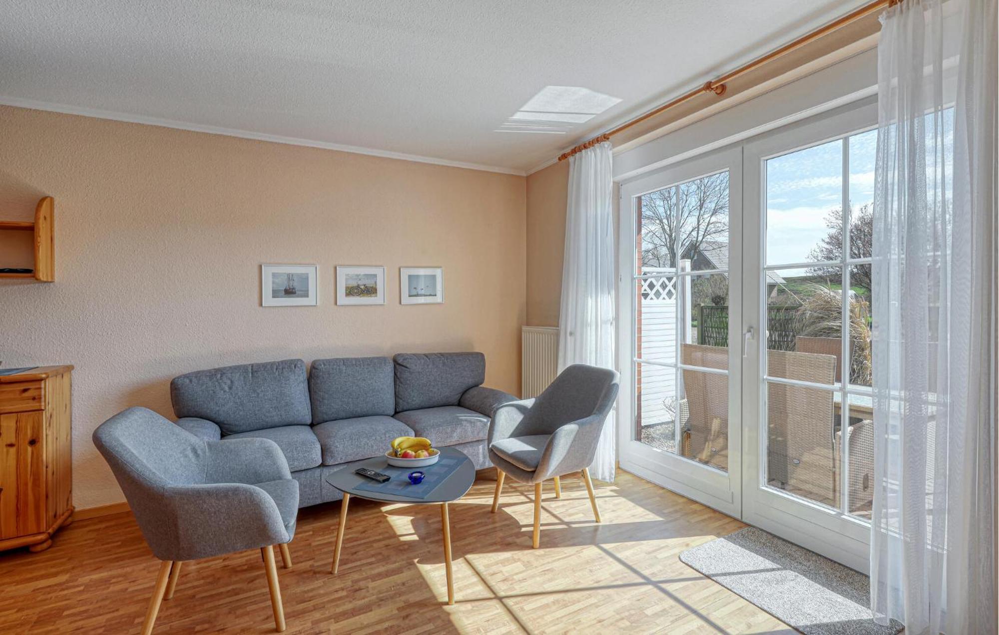 Nice Home In Toenning With Kitchen Esterno foto
